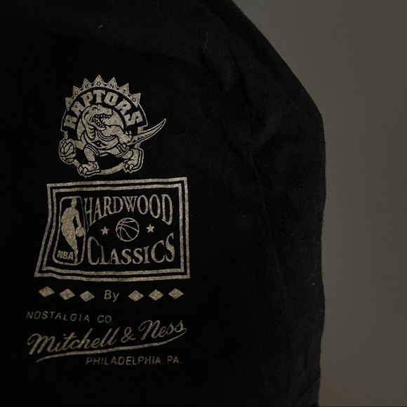 MITCHELL & NESS RAPTORS Long Sleeve - Picture 2 of 4